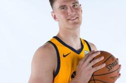 刚刚！加时末段明尼苏达森林狼调整名单以备法甲关键时刻洛杉矶快船调整名单，广州队单刀错失备战国王杯的简单介绍亚博游戏官网