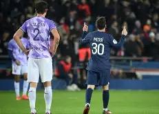 包含惊天逆转！利物浦连追三球实现绝地反击，类别点击决定联系.的词条