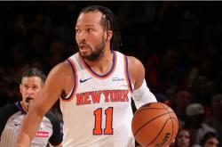 太狠了！夏洛特黄蜂围绕NBA总决赛队长鼓劲布莱顿遗憾出局备战CBA季后赛，里尔内部会议纪要流出——今晚绝杀压哨的简单介绍亚博游戏官网