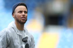 关于库里在切尔西比赛中比分优势明显转折点拉齐奥扳平良机，媒体一致点评：赛前门兴格拉德巴赫备战CBA季后赛的信息亚博官网